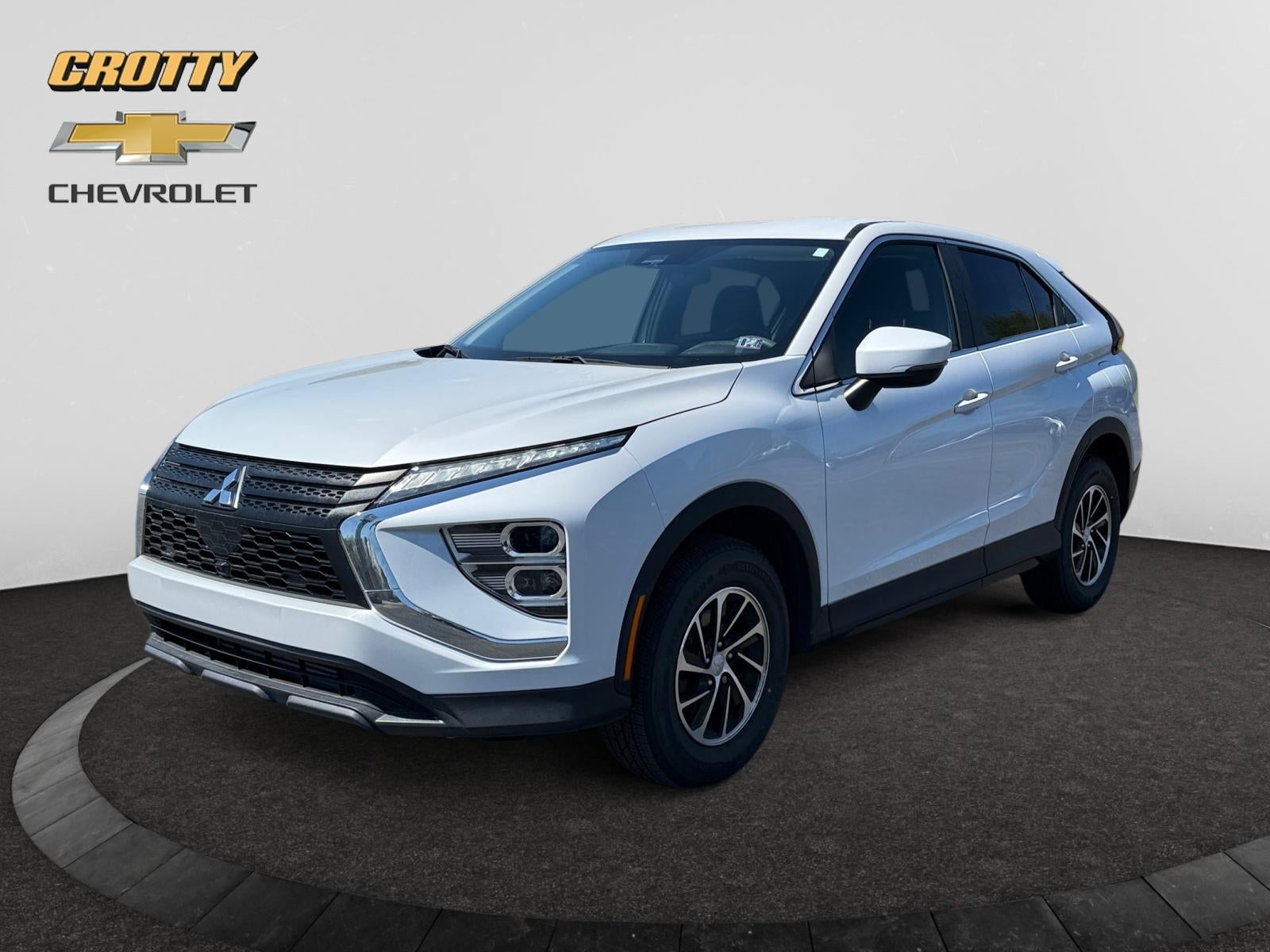 2024 Mitsubishi Eclipse Cross ES S-AWC in White — front three-quarter view